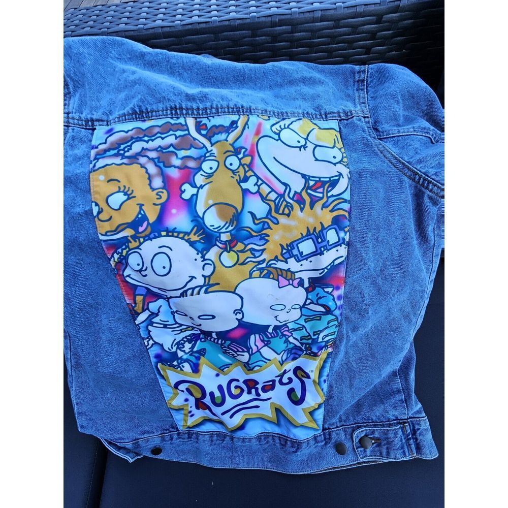 Nickelodeon NWOT Rugrats Made in 90's Unisex‎ Trucker Denim Jean Jacket Lt Blue
